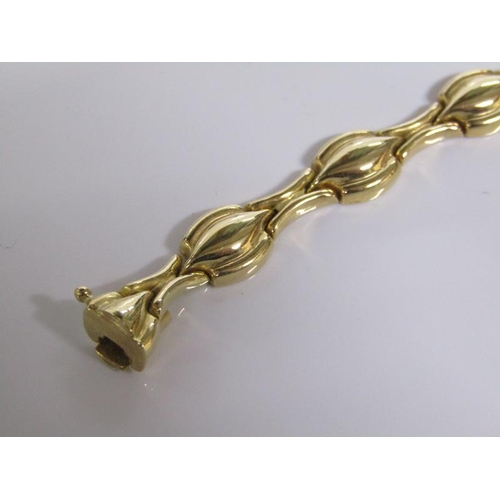 1755 - 18ct GOLD BRACELET - 20cms LONG, 12g