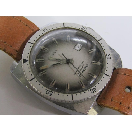 1764 - TIMEX STEEL GENTS WATCH WITH LEATHER STRAP