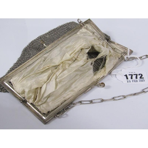 1772 - VICTORIAN STEEL CHAIN PURSE 18cms W