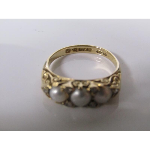 1781 - 18ct GOLD DIAMOND AND PEARL SET RING SIZE L/M - 4.4g