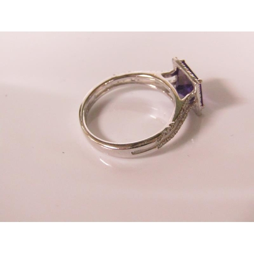 1797 - 18ct WHITE GOLD AMETHYST & DIAMOND SET RING 2.7g