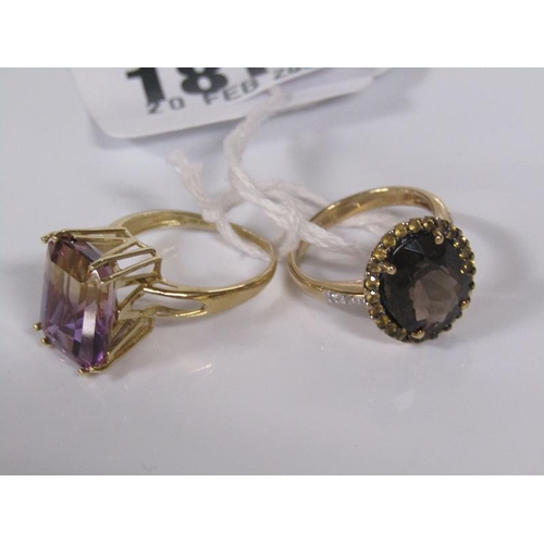 1814 - TWO 10K GOLD RINGS - QUARTZ SET, SIZE M/N - 7.4g