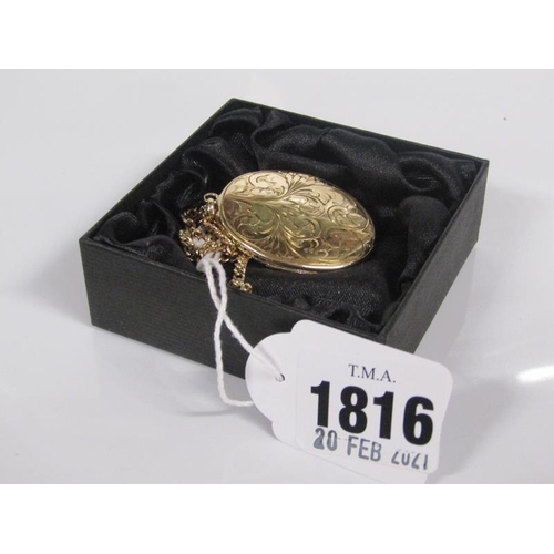 1816 - 9ct GOLD LOCKET, 12.1g AND METAL CHAIN (60cms L)