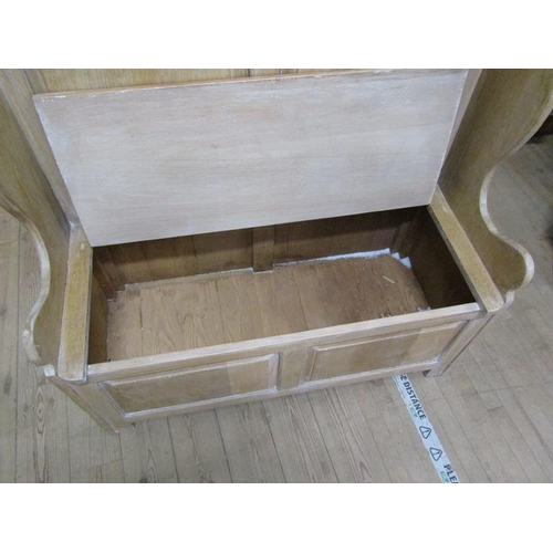 2127 - OAK BOX SEAT WITH PANEL BACK AND WINGS 102 x 94cms