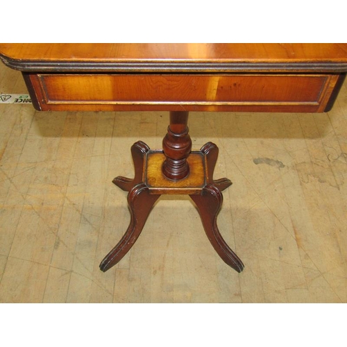 2135 - YEW WOOD VENEERED PEDESTAL NEEDLEWORK TABLE FITTED ONE FRIEZE DRAWER, THE TURNED COLUMNS SUPPORTED O... 