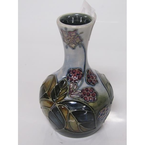 1954 - MOORCROFT BRAMBLE VASE BY SALLY TUFFIN, 10.5CM H