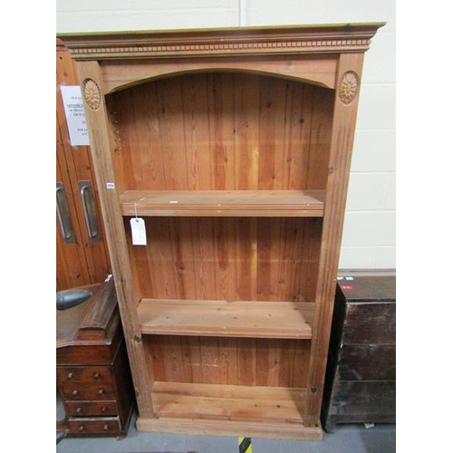 2225 - PINE STANDING OPEN BOOKCASE WITH ADJUSTABLE SHELVES UNDER A DENTIL MOULDED CORNICE, 110CM W, 200CM H