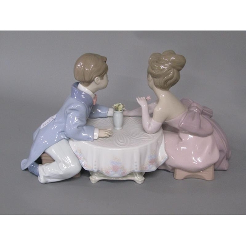 2042 - LLADRO FIGURE GROUP, MODEL NO.6630, 32CM W