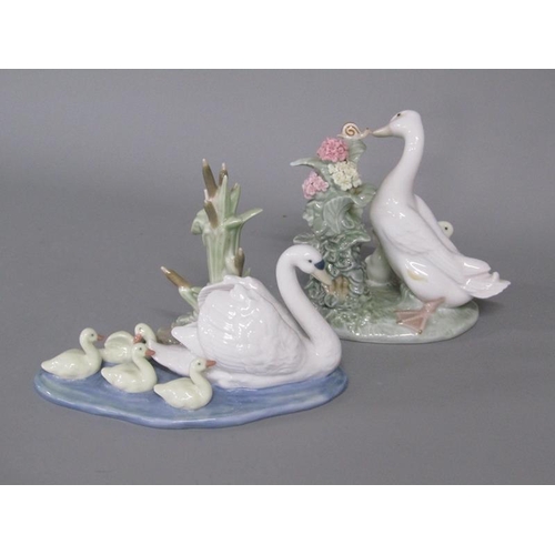 2049 - TWO LLADRO BIRD GROUPS - SWANS, 15CM W AND GEESE,