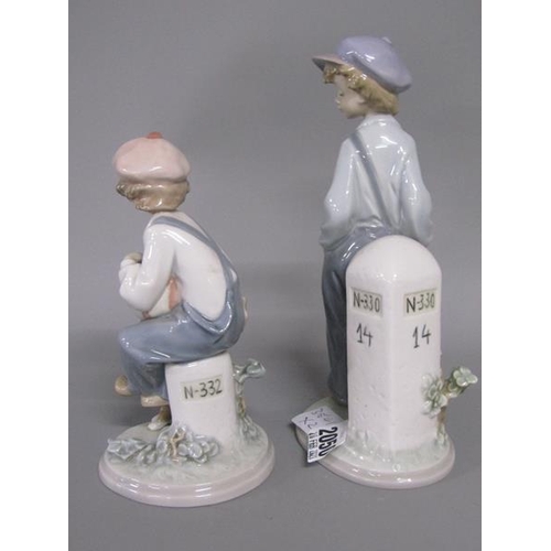 2050 - TWO LLADRO FIGURES, MODELS 5400 & 5401- LARGEST 21CM H