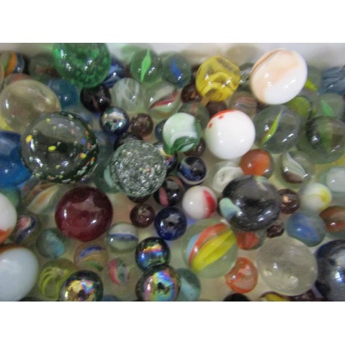 1618 - QTY OF GLASS MARBLES - 8mm approx smallest and Largest 40mm approx