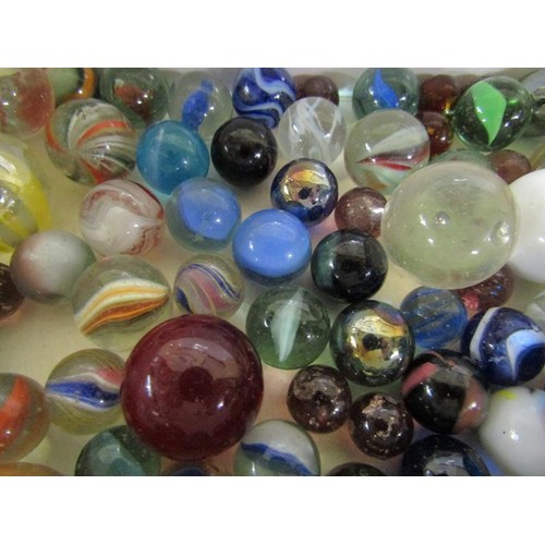 1618 - QTY OF GLASS MARBLES - 8mm approx smallest and Largest 40mm approx