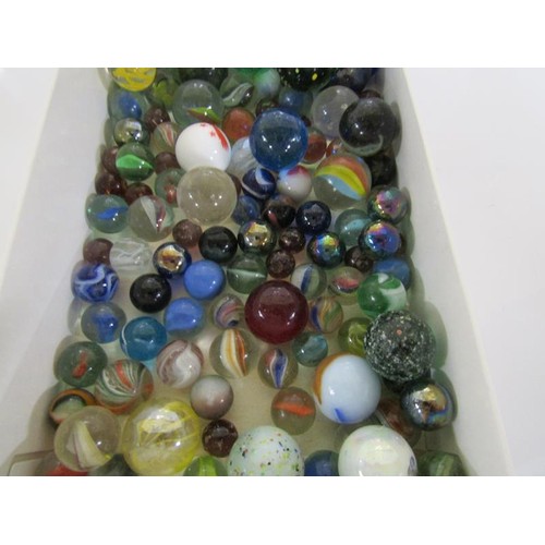 1618 - QTY OF GLASS MARBLES - 8mm approx smallest and Largest 40mm approx