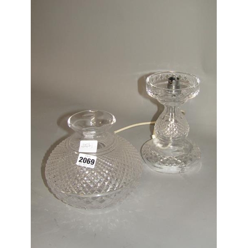 2069 - CRYSTAL TABLE LAMP WITH STORM GLOBE, 34.5CM H