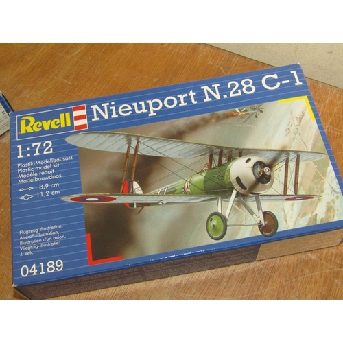 1736 - BOX OF AIRFIX AND REVELL MODELS, MILITARY AND PLANES