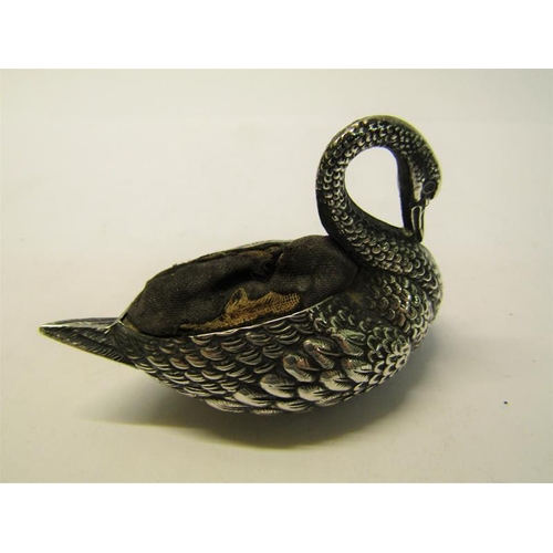 172 - An Edwardian silver swan pin cushion, makers mark for Adie & Lovekin, Birmingham 1906, 7cm w.