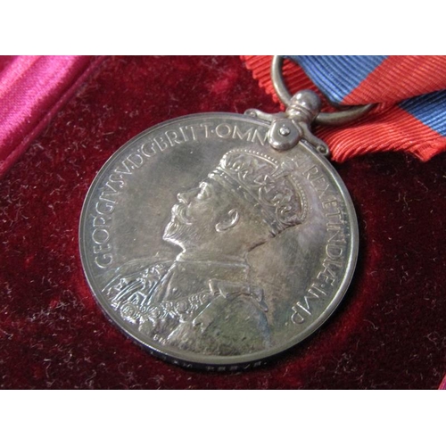 102 - A George V Faithful Service medal awarded to Frederick William Reeve, in presentation box.