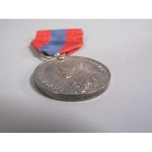 102 - A George V Faithful Service medal awarded to Frederick William Reeve, in presentation box.