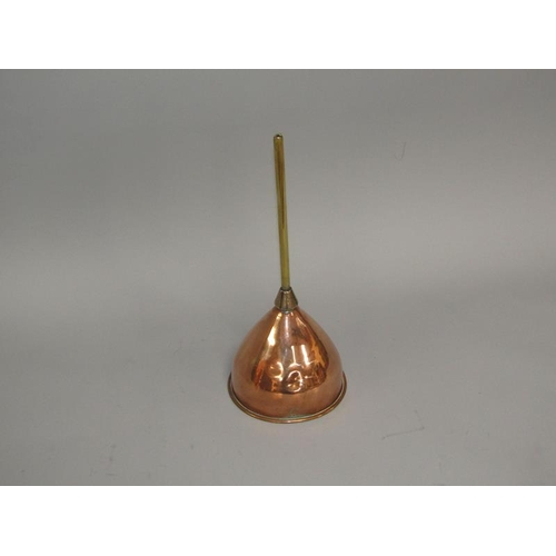 23 - A Victorian copper ale muller together with a copper funnel, 33cm & 34cm l.