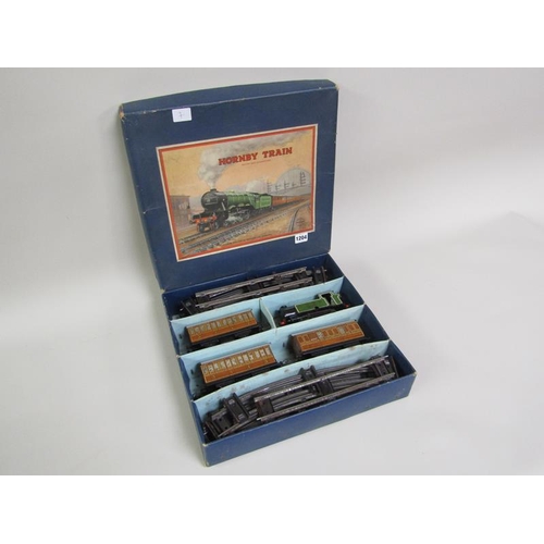 1204 - VINTAGE HORNBY O GAUGE TRAIN SET IN ORIGINAL BOX