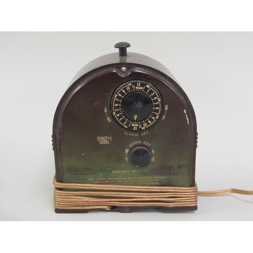 1223 - VEITESSA VINTAGE CAMERA; SMITHS BAKELITE CLOCK