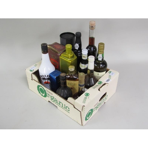 1257 - BOX OF ALCOHOL TO INCL PORT