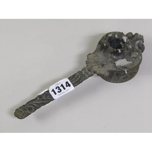 1314 - CAST BRONZED CHAMBER STICK, 21CM L