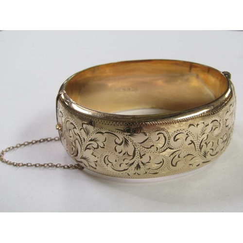 1412 - GOLD PLATED METAL CORE BANGLE