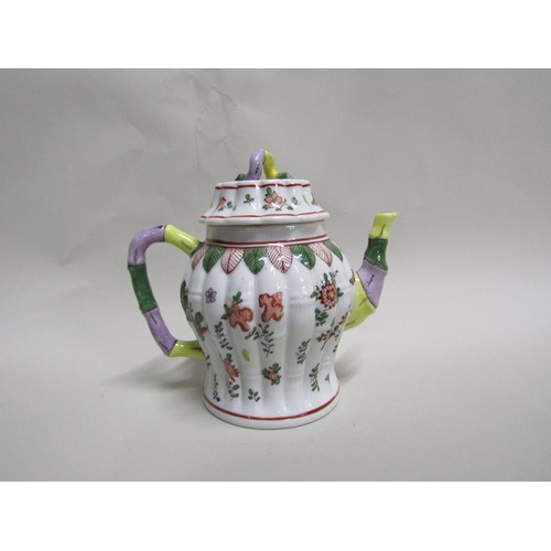 1623 - DRESDEN PORCELAIN ORIENTAL STYLE TEAPOT, 13.5CM H