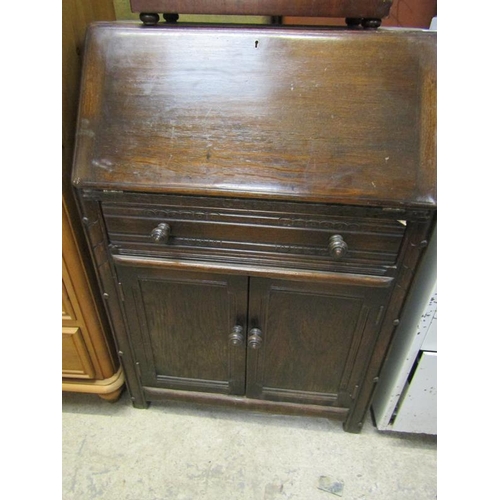 39 - ERCOL OAK BUREAU