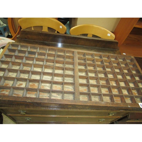 116 - PRINTERS TRAY