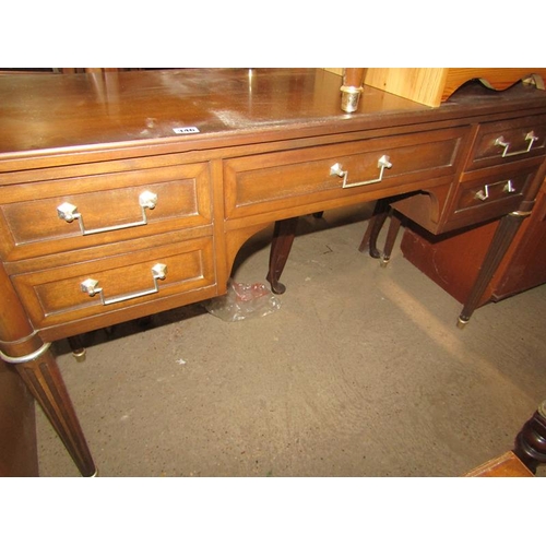 346 - MAHOGANY DRESSING TABLE