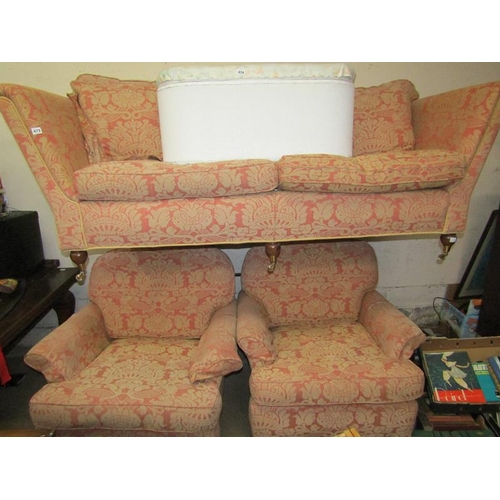 473 - PINK UPHOLSTERED THREE PIECE SUITE