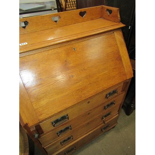 417 - ARTS & CRAFTS OAK BUREAU