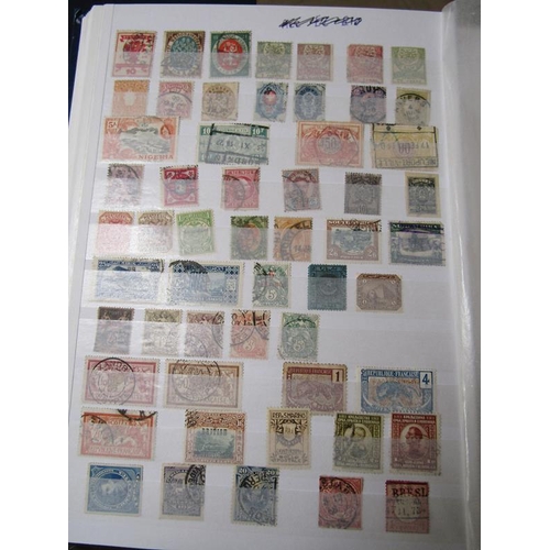 1439 - COLLECTION OF STAMPS TO INCL TWO GERMANY DAVO ALBUMS 1872-1945, TWO SCWANBERGER ALBUMS EAST GERMANY ... 