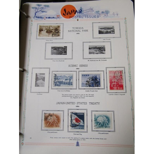 1439 - COLLECTION OF STAMPS TO INCL TWO GERMANY DAVO ALBUMS 1872-1945, TWO SCWANBERGER ALBUMS EAST GERMANY ... 