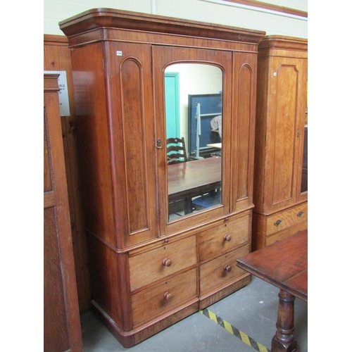 1705 - VICTORIAN MAHOGANY WARDROBE