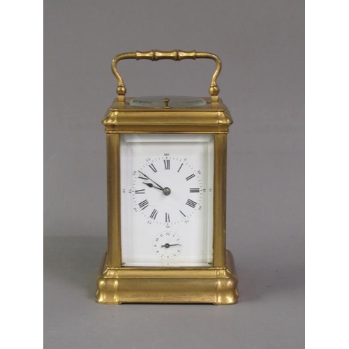 12 - A late 19c French carriage clock, the two train movement having petit and grande sonnerie striking o... 