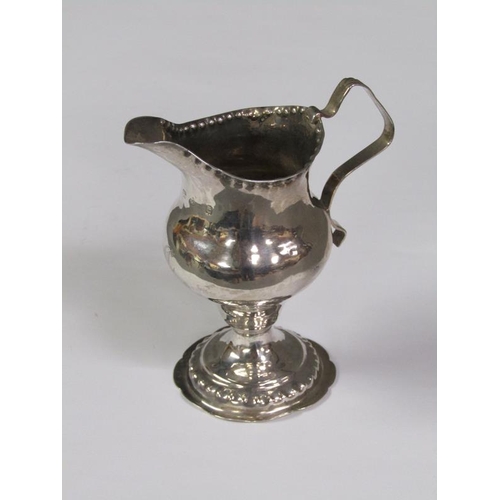 167 - A late Georgian silver cream jug, London 1820, 2oz t, 10cm h.