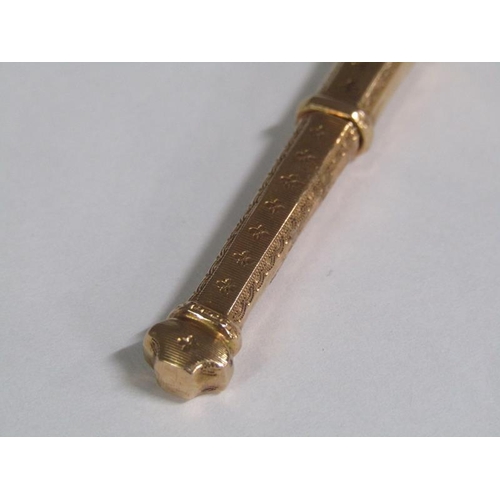 106 - A 19c gold needle case, 5.5cm l, 3.3g.