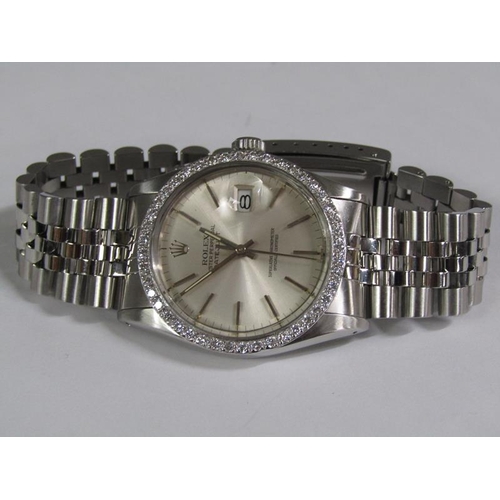 103 - A Gent's Rolex Oyster Perpetual Datejust wristwatch with diamond bezel on a stainless steel strap, s... 