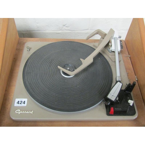 424 - GARARD TURNTABLE, RADIO, AMP ETC