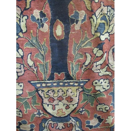 442 - ORIENTAL RUG