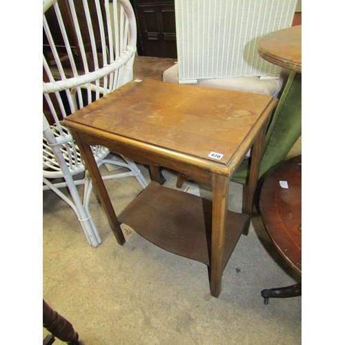 470 - OAK OCCASIONAL TABLE