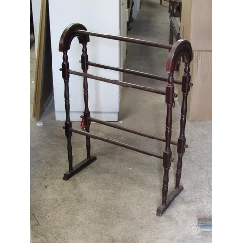 605 - MAHOGANY TOWEL RAIL