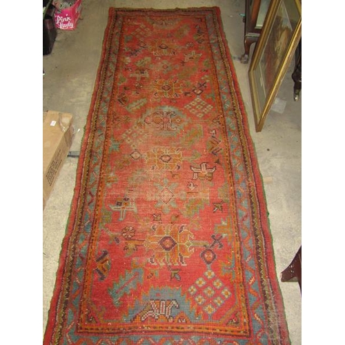 615 - 19c RED RUG