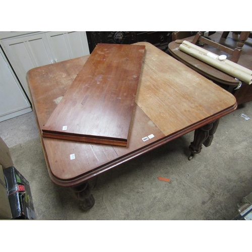 503 - VICTORIAN MAHOGANY EXTENDING DINING TABLE