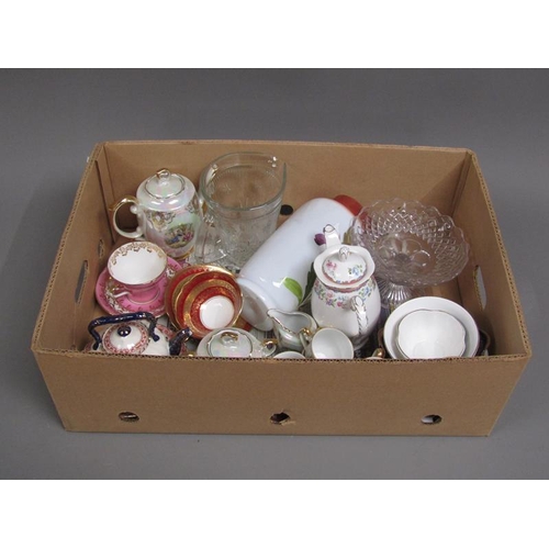 61 - MIXED CERAMICS AND GLASSWARE TO INCL ROYAL STAFFORD