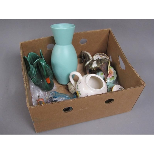 209 - BOX OF CERAMICS ADN ORNAMENTS; BOATER HAT