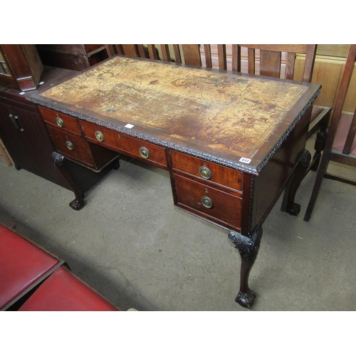 337 - VICTORIAN LEATHER TOP DESK